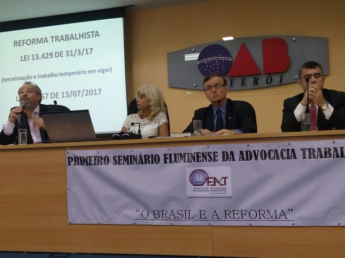 Da esq. para a dir., Mário Sérgio Medeiros Pinheiro, Rita Cortez, Anderson Bussinger Carvalho e Fábio Goulart Villela