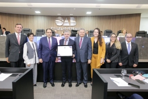 Da esq. para a dir., Rafael Horn, Sayury Otoni, Beto Simonetti, Sydney Limeira Sanches, Hélio Leitão, Carmela Grüne, Milena Gama e Leonardo Campos
