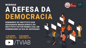 Descrição da imagem: Fundo cinza, com o título doevento nas cores branca e amarela na parte superior do card à esquerda. No canto superior à direita, estão as logos do IAB e do IVNL, abaixo das quais há um desenho que remete a uma manifestação em via pública.