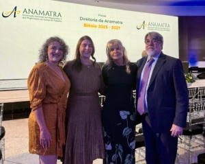  Da esq. para a dir., Daniela Muller, Luciana Paula Confort, Rita Cortez e Marcos Luiz Oliveira Souza