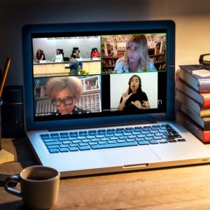 No alto, à direita, a presidente nacional do IAB, Rita Cortez