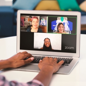 Da esq. para a dir., no alto, Graziela Mantoanelli e Ana Amelia Menna Barreto; embaixo, Isabelle Christina 