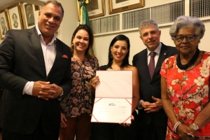  Da esq. para a dir., Jorge Rubem Folena, Leila Pose Sanches, Flávia Tapajóz, Sydney Limeira Sanches e Edmée da Conceição Cardoso