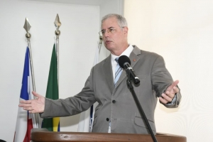 Luiz Viana Queiroz