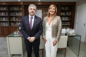 Sydney Sanches e Renata Gil