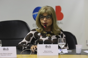 Presidente do IAB critica MP que impede desconto da contribuição sindical na folha 