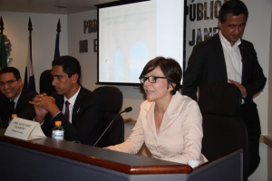 Vanusa Agrelli participa de audiência pública no MPF sobre ameaças ao licenciamento ambiental