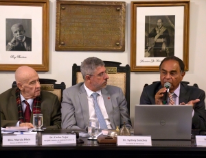 Da esq. para a dir., Carlos Nejar, Sydney Sanches e Siro Darlan