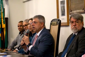 Da esq. para a dir., Philippe Oliveira, Renato Tonini, Marcia Dinis, Sydney Sanches e Marcos Luiz Oliveira de Souza