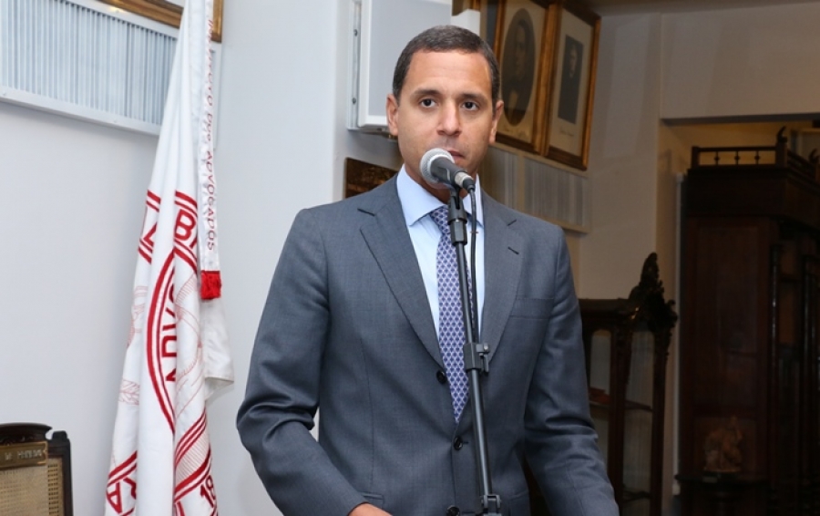 Ricardo Pieri classificou de "incongruente" a proposta legislativa do presidente da Câmara Federal.