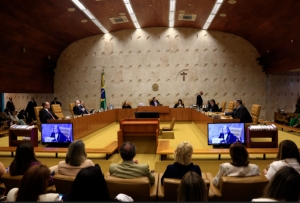 Plenário do STF durante a solenidade de homenagem ao Dia Internacional da Mulher