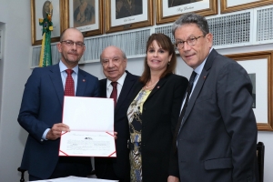 Da esq. para a dir., Múcio Nascimento Borges, Sergio Tostes, Adriana Brasil Guimarães e Antonio Laért Vieira Junior