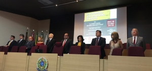 Da esq. para a dir., Daniel Cruz, Bruno Coelho de Souza, César Mattar Jr, Silaine Vendramin, Vicente Malheiros da Fonseca, André Meira, Maria Helena Diniz, Pedro Tupinambá, Rita Cortez e Clóvis Malcher Filho