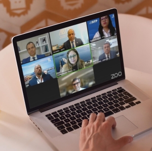 Da esq. para a dir., no alto, Márcio Ávila, Jesualdo Conceição Silva, e Rafaella Brandão; no meio, Diego de Souza, Camila Mendes Vianna Cardoso e Caio Morel; embaixo, Marcelo Siqueira