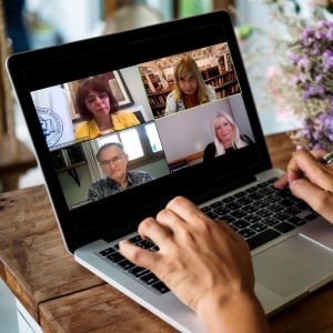  No sentido horário, a partir do alto à esquerda, Lourdes Venes, Rita Cortez, Mabel Solano e Alberto Domenech