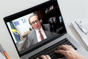 ‘A fidelidade partidária é fortalecida quando o mandato pertence ao eleitor e não ao partido’, afirma ex-ministro do TSE 