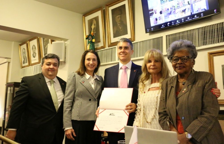 Da esq. para a dir., Bernardo Gicquel, Marcia Dinis, Rodrigo Dias de Pinho Gomes, Rita Cortez e Edmée da Conceição Cardoso