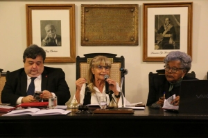   Da esq. para a dir., Bernardo Gicquel, Rita Cortez e Edmée da Conceição Cardoso