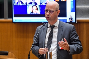 Marcio Barandier em audiência pública no STJ (Foto de Lucas Pricken/STJ)