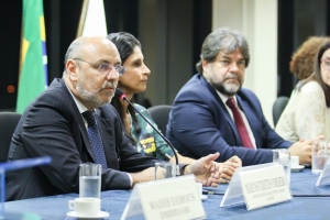 Marcus Vinícius Cordeiro representa o IAB em evento do #RevogaJá no Rio de Janeiro