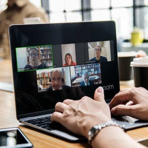 Da esq. para a dir., no alto, Maria Lucia Gyrão, Ana Amelia Menna Barreto e Jorge Luiz Câmara; embaixo, André Fontes e Francisco Amaral