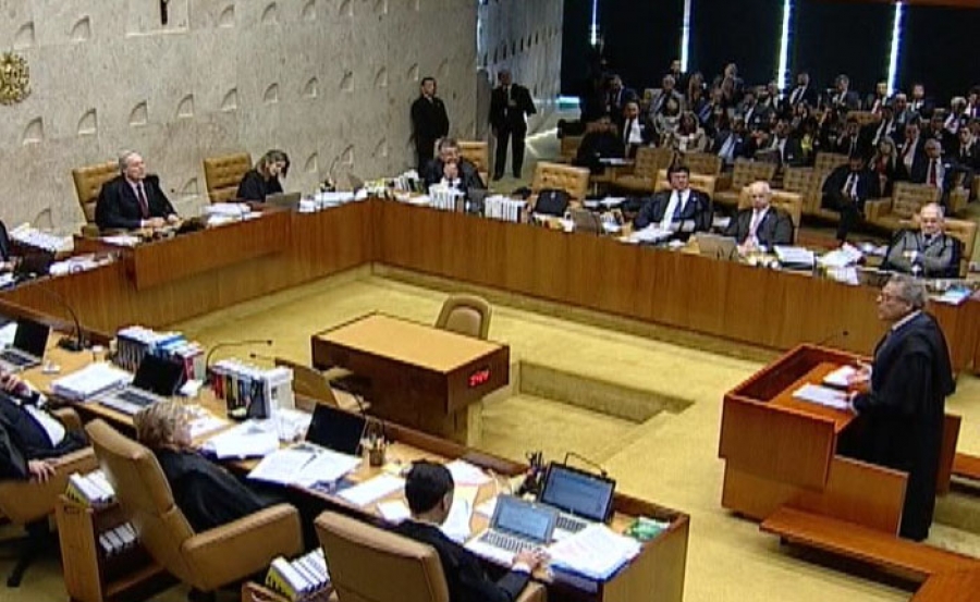 Técio saúda Lewandowski, que deixa a presidência do STF