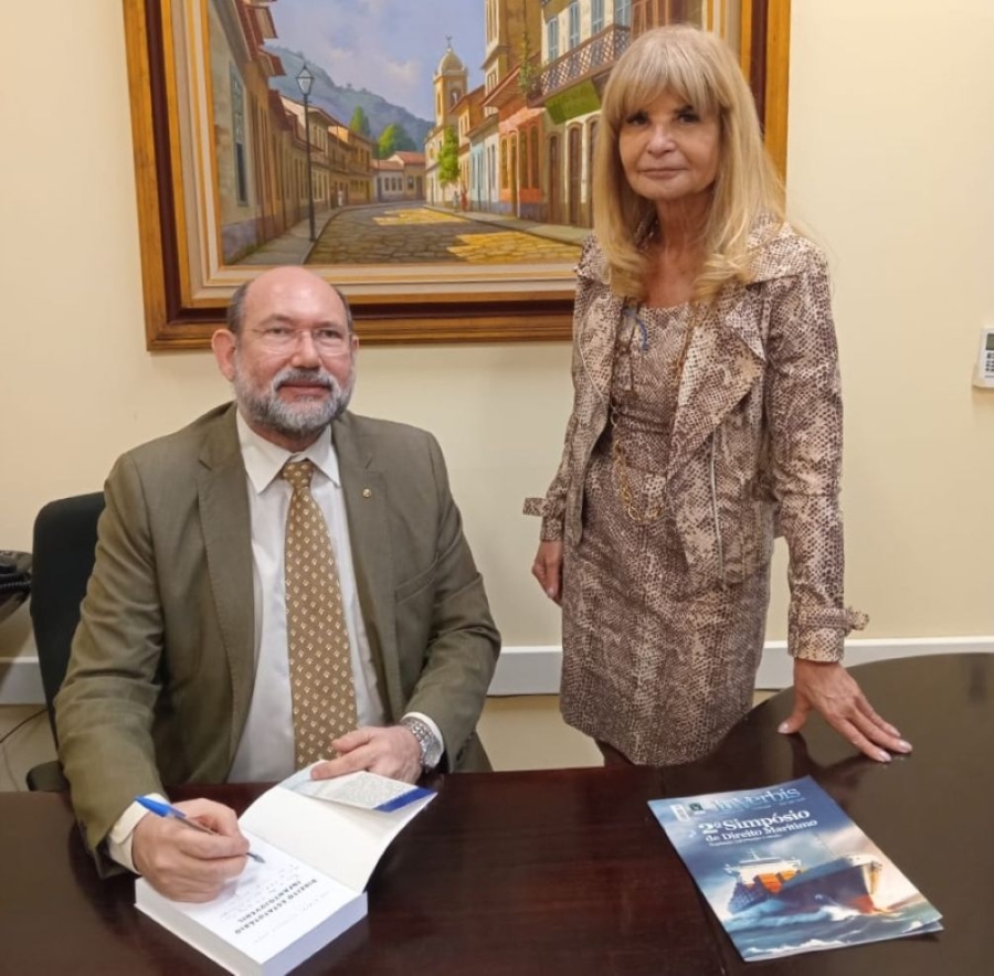 Jean Albert de Souza Saadi e Rita Cortez