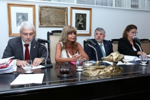 Da esq. para a dir., Carlos Eduardo Machado, Rita Cortez, Sydney Sanches e Adriana Brasil Guimarães