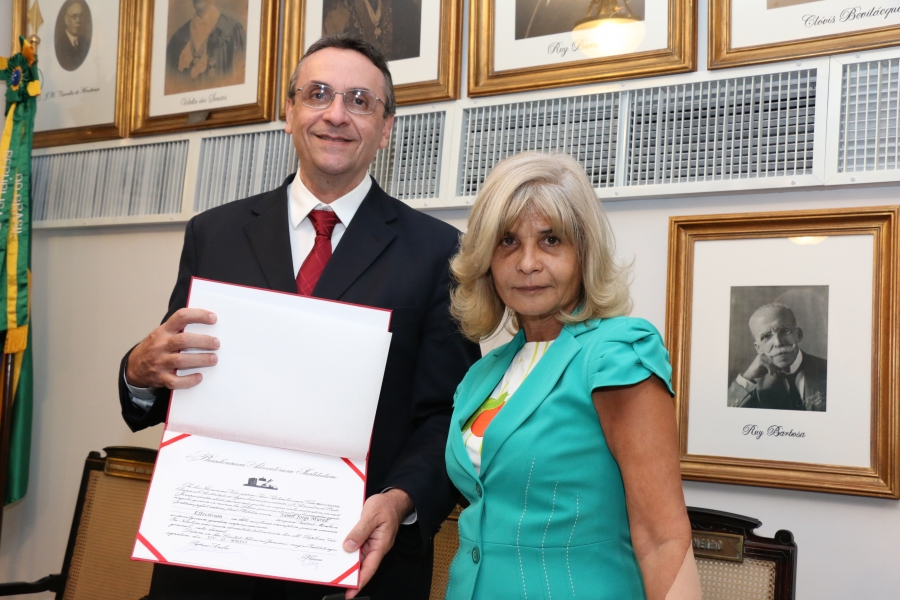 Samir Jorge Murad, diretor de administração e finanças do Serviço Florestal Brasileiro, órgão ligado ao Ministério do Meio Ambiente, e Rita Cortez