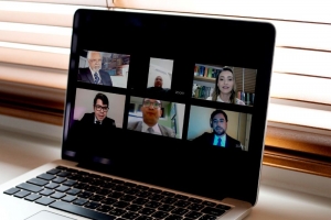  Em sentido horário, a partir do alto à esquerda: Antônio Carlos Esteves Torres, Thalis Santos da Mota, Flávia Pereira Hill, Rômulo Silveira da Rocha Sampaio, Nélio Georgini da Silva e Pablo Domingues Ferreira de Castro