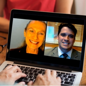 Cristina Tereza Gaulia e Ronny Peterson Nunes dos Santos