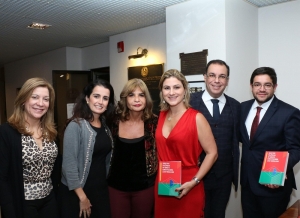 Da esq. para a dir., Angela Mendes, Fernanda Sauer, Rita Cortez, Alessandra Balestieri, Marcelo Ribeiro Nogueira e Thiago Brhanner Garcês Costa