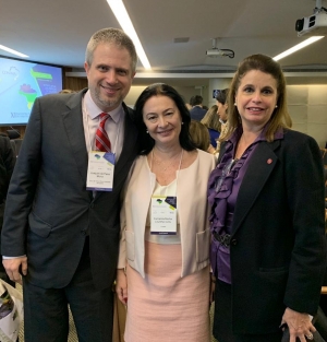 Da esq. para a dir., Joaquim Muniz, Fernanda Levy e Adriana Brasil Guimarães