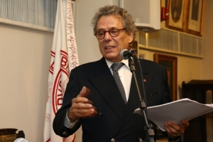 Técio ressaltou as qualidades de "colega admirável, digno, culto e corajoso" de Arnaldo Malheiros